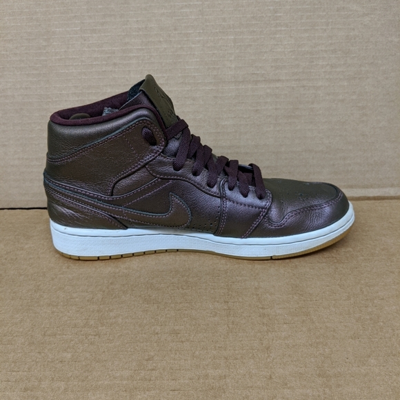 Air Jordan 1 mid nouveau - Picture 5 of 8